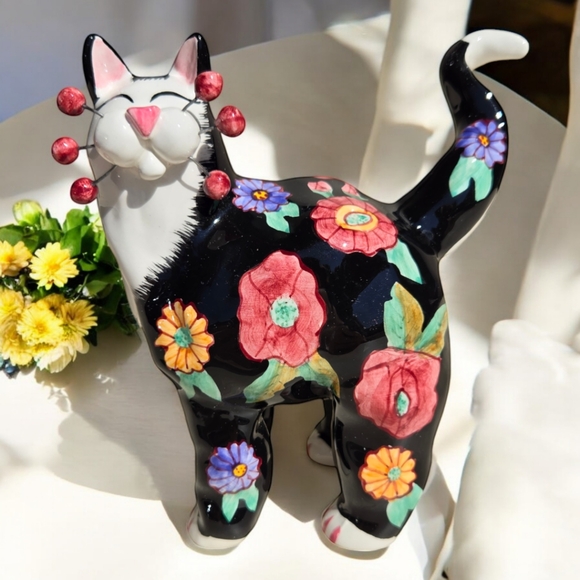 Other - Amy Lacombe Hand‎ Painted Ceramic Cat Annaco Figurine Floral #24801